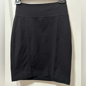 White House Black Market Skirt - Size 2